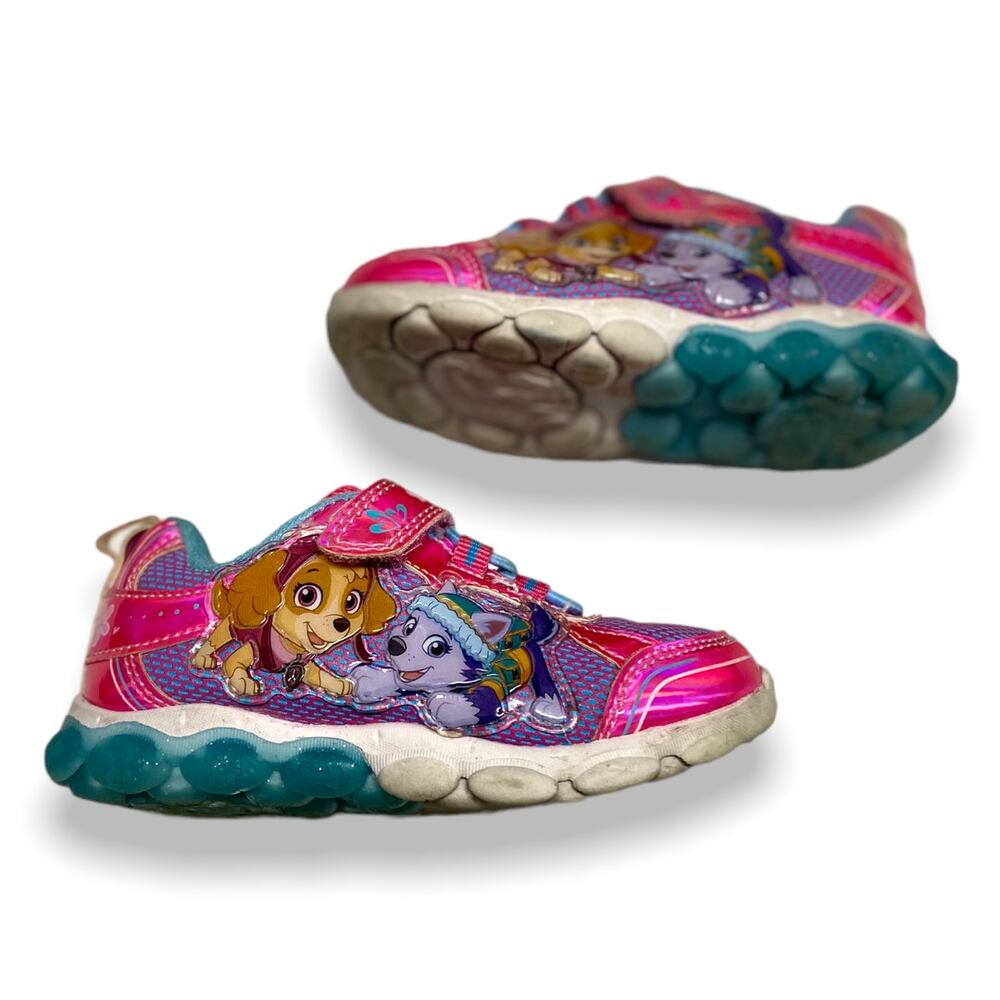 Paw Patrol Girls Shoes Size 7 Pink‎ Skye Everest Light Up Sneakers Tennis